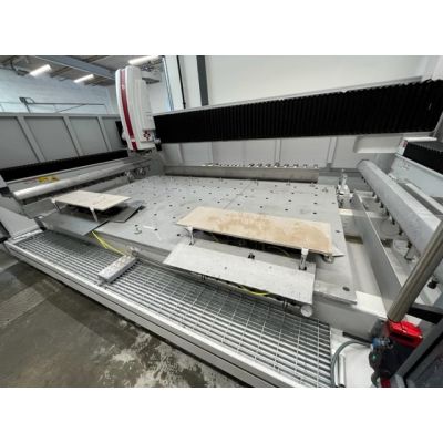 Comartex.com - CN robocup positionnement automatique des ventouses, produit de la catégorie CN 3 et 4 axes