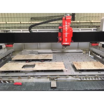 Comartex.com - CN robocup positionnement automatique des ventouses, produit de la catégorie CN 3 et 4 axes