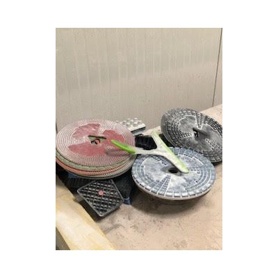 Comartex.com - Polissoir genouillere polyvalent modèle 