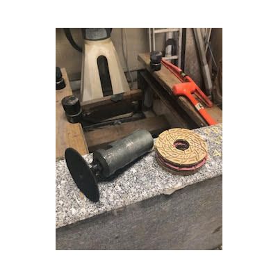 Comartex.com - Polissoir genouillere polyvalent modèle 