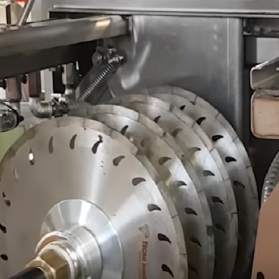 Comartex.com - Ligne usinage plinthes & margelles céramiques, produit de la catégorie Plinthes céramiques & margelles