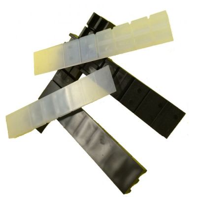 Coins auto - cassant