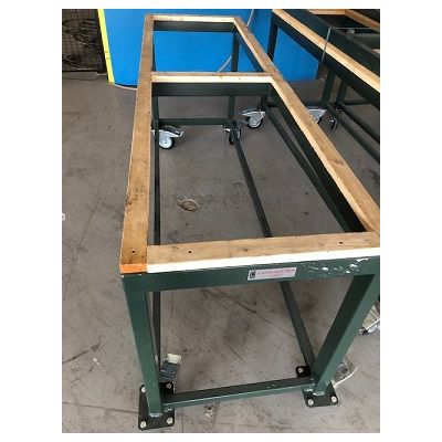 Comartex.com - Table avec ouvertures fixes 