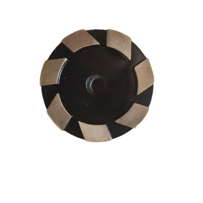 Comartex.com - Plateau diamanté d.140 MS0 (7 segments), produit de la catégorie Polissage marbres,granits,terrazzo