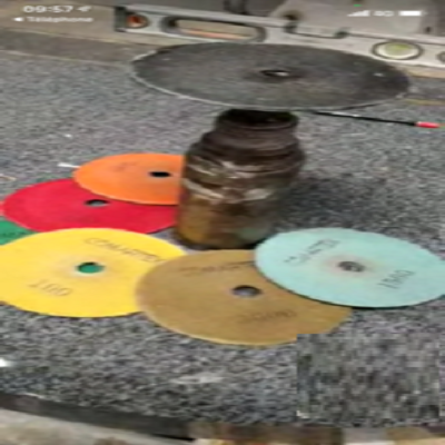 Comartex.com - Polissoir genouillere polyvalent modèle 