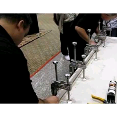 Comartex.com - Serre-joint modèle MF, produit de la catégorie Outillages