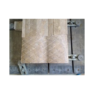 Comartex.com - Centre usinage 3 axes, produit de la catégorie CN 3 et 4 axes