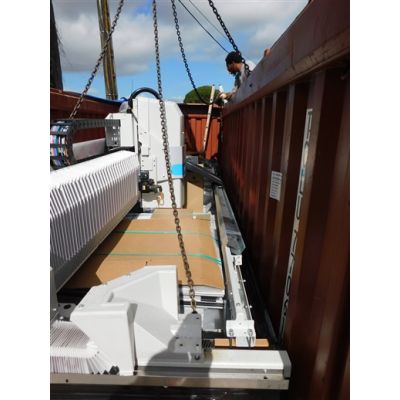 Comartex.com - Centre usinage 3 axes, produit de la catégorie CN 3 et 4 axes