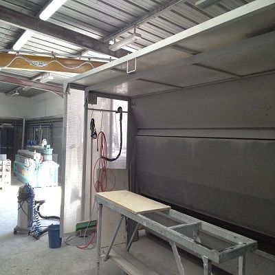 Comartex.com - Cabine Mur d'eau - Aspiration des poussières, produit de la catégorie Aspirateurs de poussières