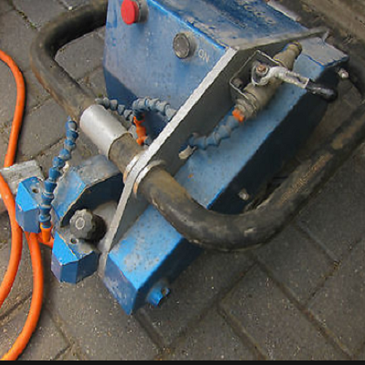 Comartex.com - Découpeuse occasion Laser 4000