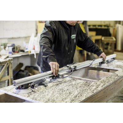 Comartex.com - barres de renforts Télescopique avec ventouses sur batteries, produit de la catégorie Aide à la pose