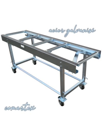Table "mamouth " structure acier galvanisé